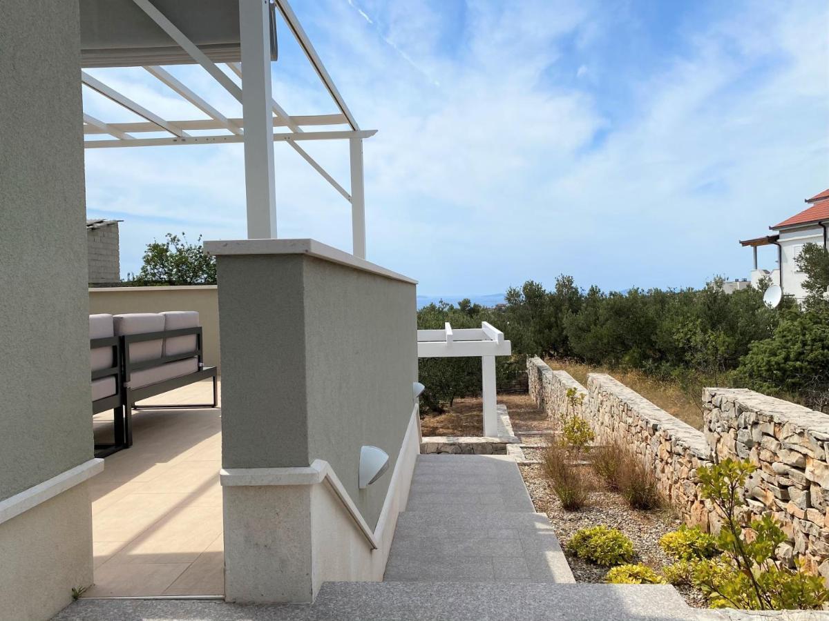 Apartments Carpe Diem Primosten Luaran gambar