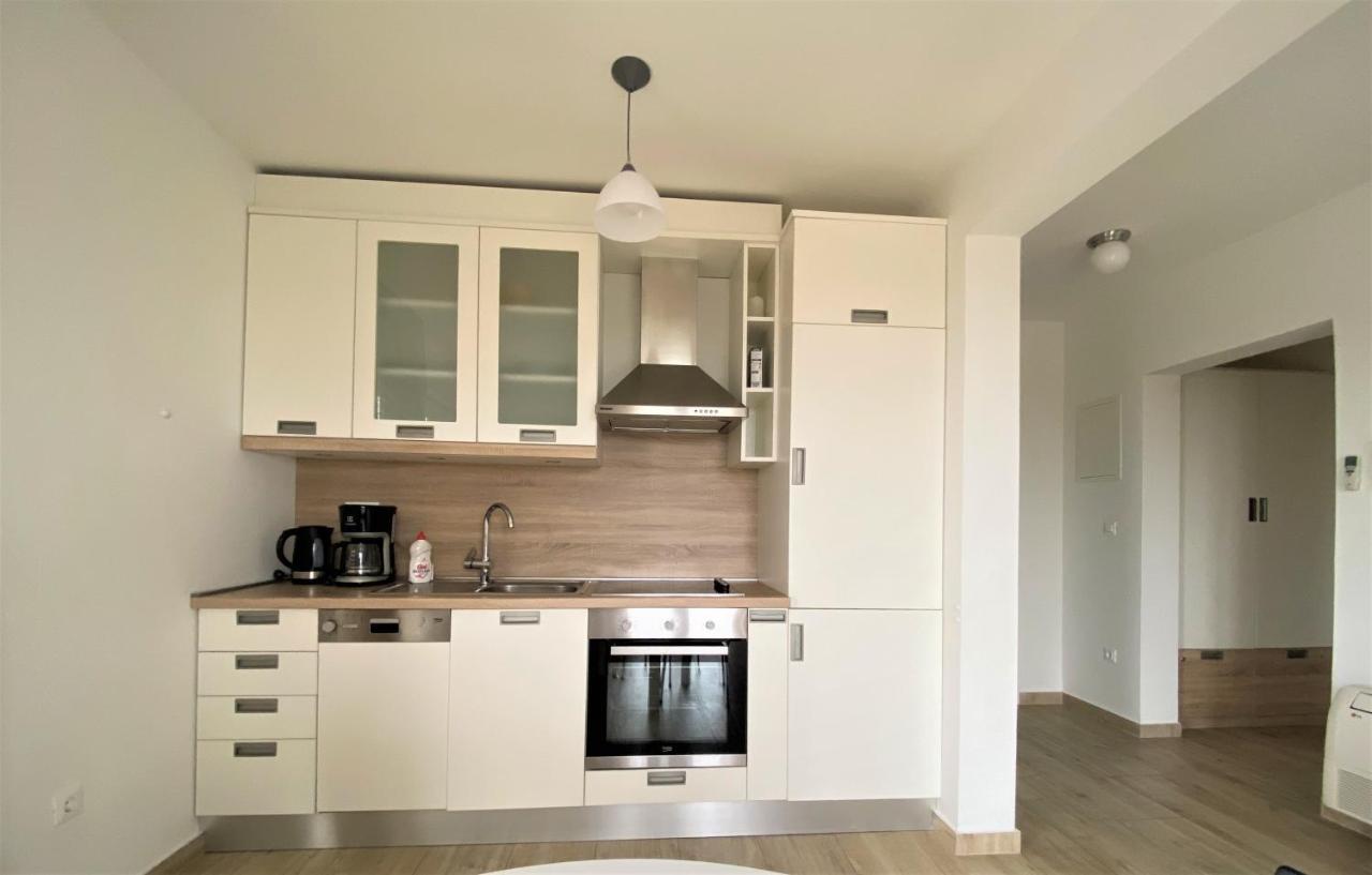 Apartments Carpe Diem Primosten Luaran gambar