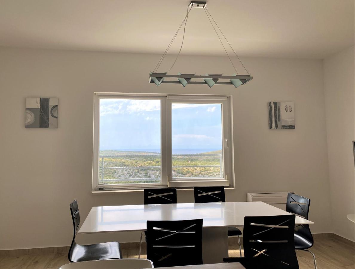 Apartments Carpe Diem Primosten Luaran gambar
