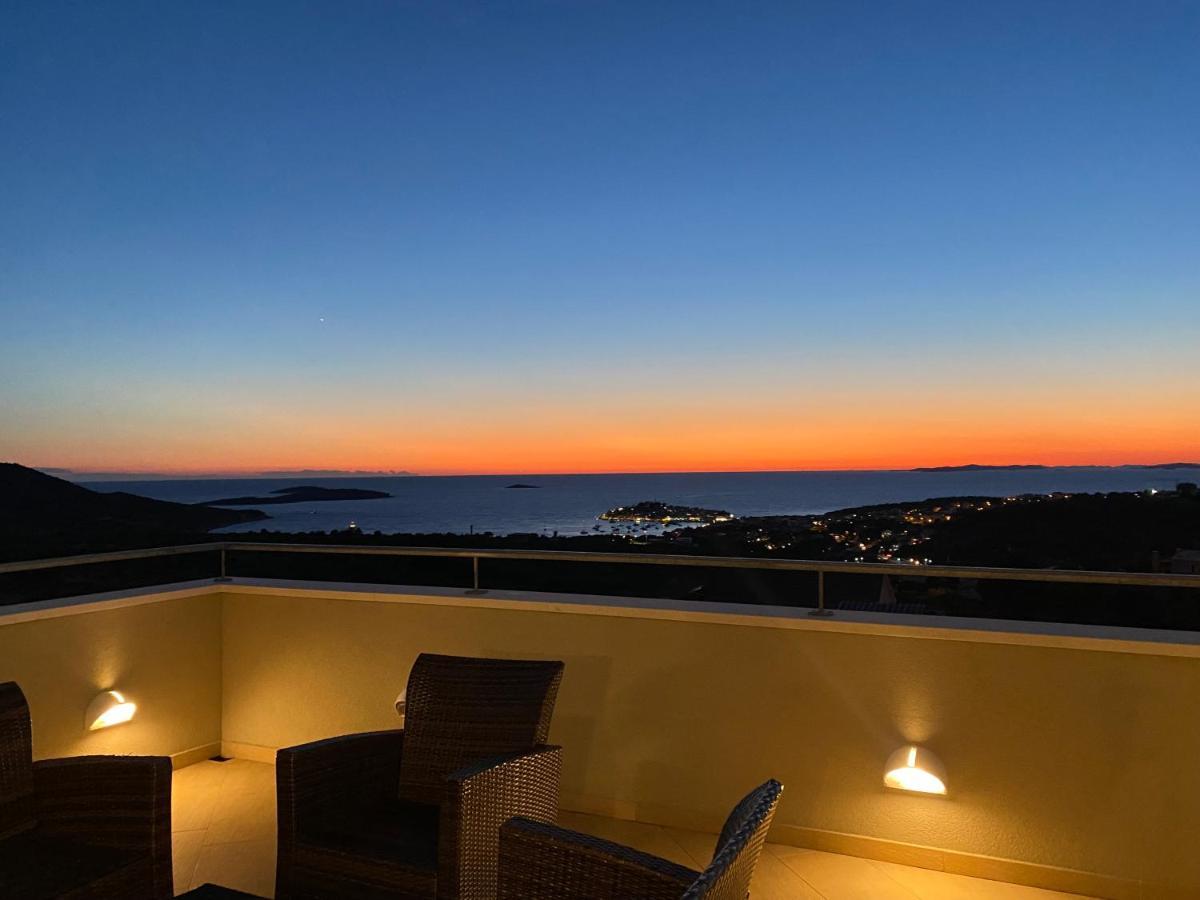 Apartments Carpe Diem Primosten Luaran gambar