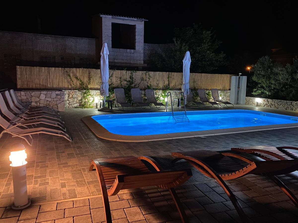 Apartments Carpe Diem Primosten Luaran gambar