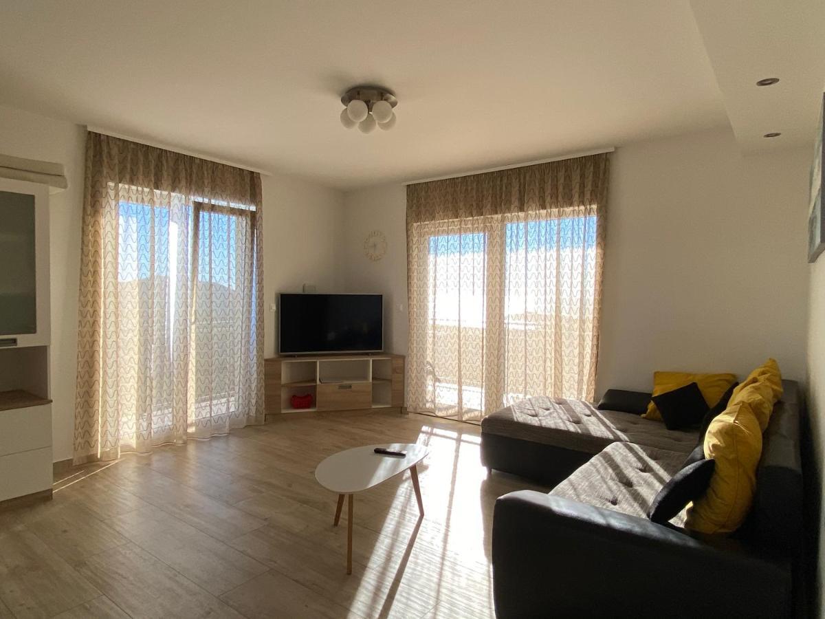 Apartments Carpe Diem Primosten Luaran gambar