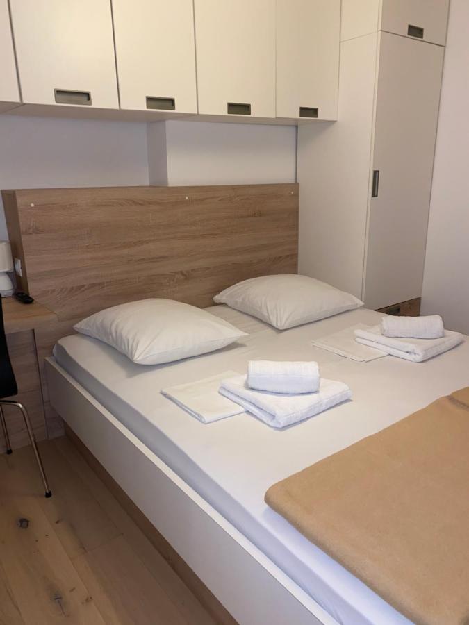 Apartments Carpe Diem Primosten Luaran gambar